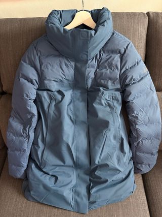 Abrigo Parka nuevo sin estrenar Talla M