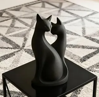 Statua gatti neri