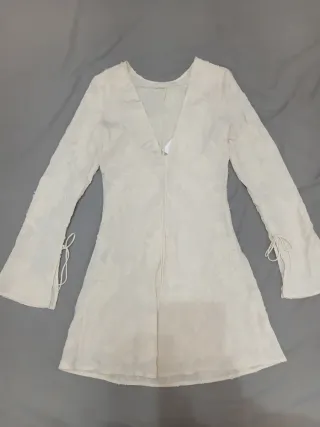 Vestido blanco corto floral