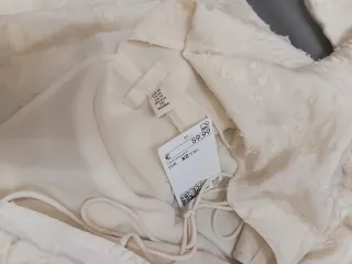 Vestido blanco corto floral