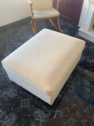 KIVIK Reposapies con almacenaje