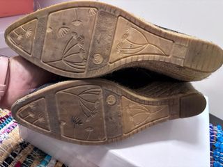 Zapatos de cuña azul marino verano