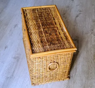 Baúl de mimbre para almacenamiento