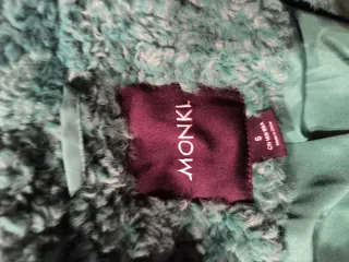 Chaqueta verde de pelo sintético