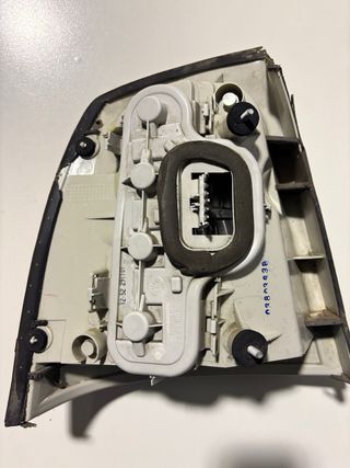 Piloto trasero Opel Astra G