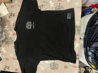 Camiseta Negra Estampado Brooklyn Streets