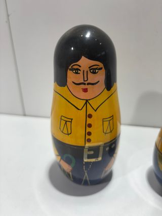 Matrioske in legno dipinte a mano