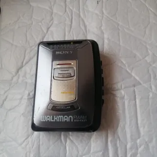 Sony Walkman FM/AM WM-FX171
