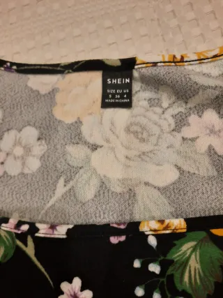 Camiseta T.S. floral manga larga