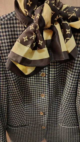 Chaqueta elegante sin cuello Talla 46