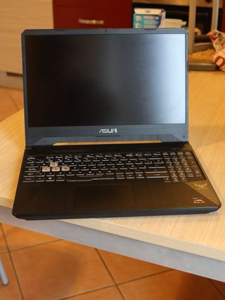 ASUS TUF FX505DT AMD
