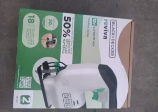 Sierra eléctrica Black+Decker Reviva