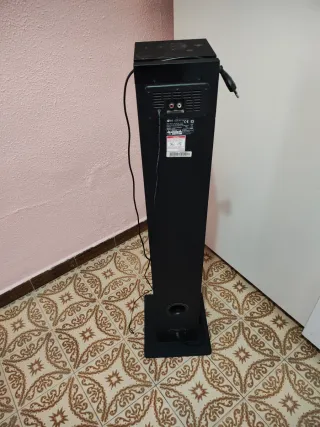 Torre de Sonido LG Negra
