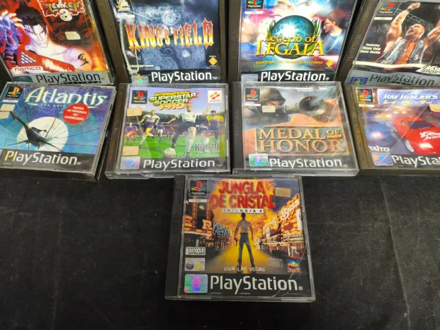 Lote de Capas PS1 - Vários Títulos