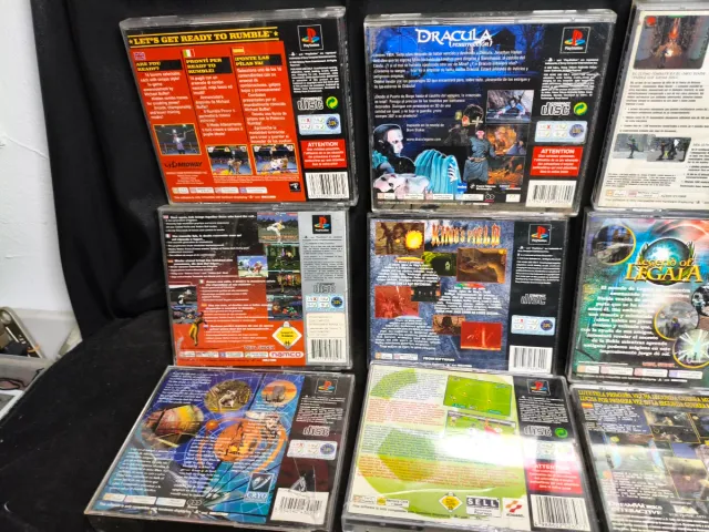 Lote de Capas PS1 - Vários Títulos