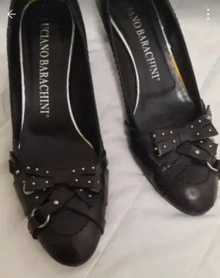 Zapatos Negros piel.  Mujer Luciano Barachini
