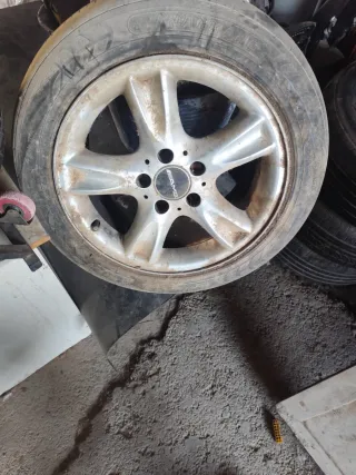 Llantas 16 5 tornillos Mercedes Benz originales