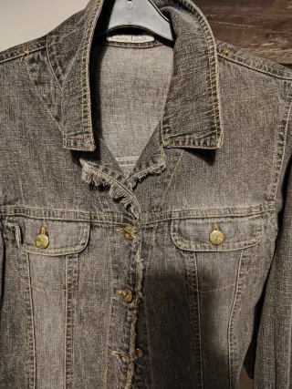 Chaqueta tejana gris Carmen Labella