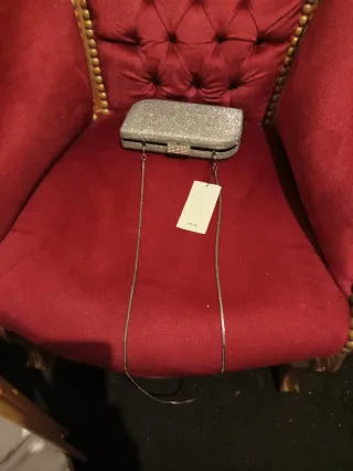 Bolso de mano Mango plateado