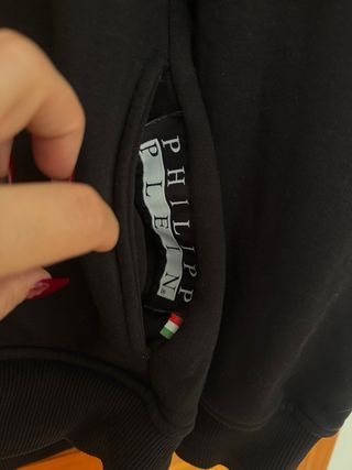 Sudadera Philipp Plein con calavera de brillos