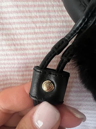 Orejeras Piel Gucci Vintage Negra