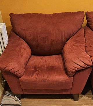 Divano 2 posti e poltrona Alcantara rossa