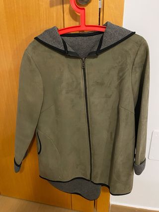 Abrigo de ante verde