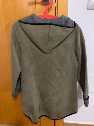 Abrigo de ante verde