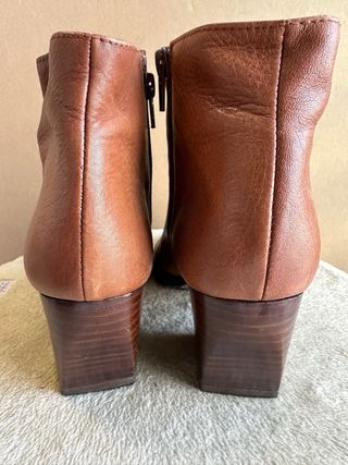 Botines Wonders piel marrón talla 37