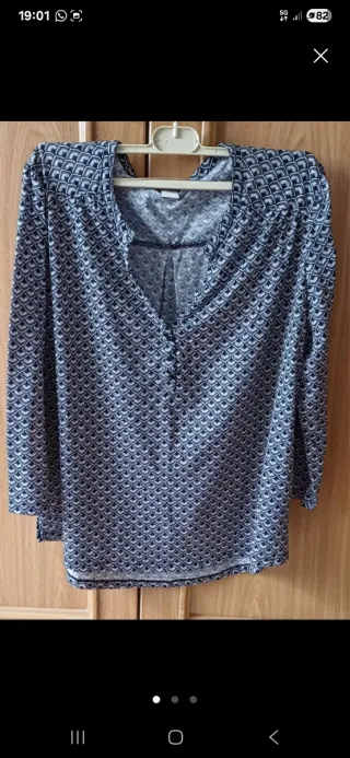 Blusa estampada manga larga talla XL