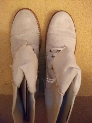 Stringate artigianali in pelle scamosciata+tessuto