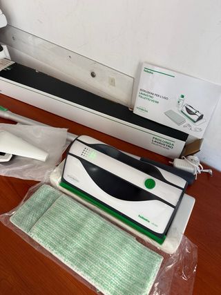 Lavavetri Folletto VG100 Vorwerk valore 330€