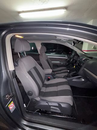 Volkswagen Golf 2006