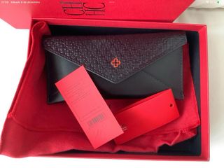 Funda Gafas Carolina Herrera Negra Piel