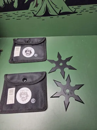 Par de estrellas shuriken  con funda