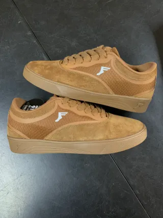 Zapatillas Footprint Marrones Talla 40.5