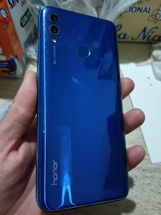 Cargador y cable móvil azul marino