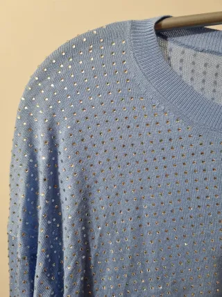 Jersey Zara azul con diamantes