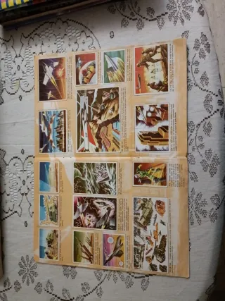 Álbum Historia-Ficción Cromos (Falta 1)