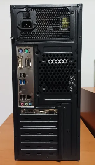 Ordenador i5 - 16GB RAM y Monitor HP 25"