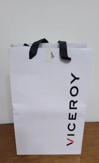 Bolsa Viceroy Blanca y Negra