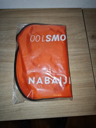 Boya natación exteriores Nabaiji. Sin nada de uso