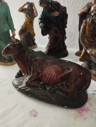 Figuras sueltas Belén, pastores, soldado, buey.