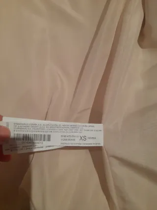 Chaqueta acolchada Stradivarius Beige