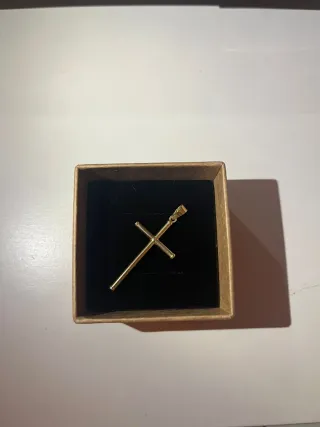 Cruz de Oro 18k