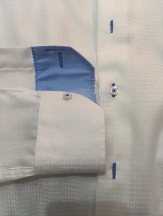 Camisa Zara Man Blanca Dibujo Brillante Talla M