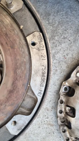 Kit bimasa completo LUK BMW E90 N47D20C 2011