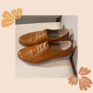 Zapatos Dorking Marrones