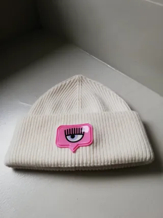 Cappello Chiara Ferragni bianco nuovo