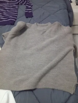 Lote 4 jerseys rayas y liso